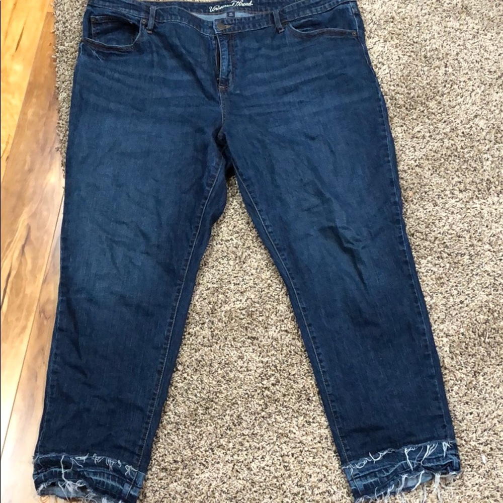 Fray jeans